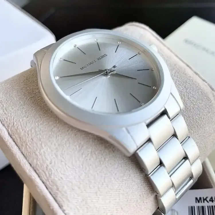 ساعة مايكل كورس للنساء MK4502