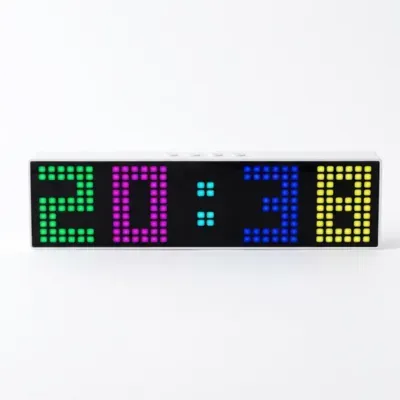 ساعة مكتب رقمية ذكية بمصفوفة LED متعددة الألوان لعرض الوقت
