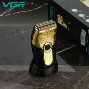 ماكينة تنعيم اللحية في جي ار Professional قابلة للشحن للاستعمال الرطب والجاف، اسود وذهبي - V-383