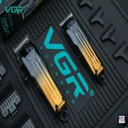 VGR ماكينة حلاقة كهربائية لاسلكية قابلة لاعادة الشحن ضد الماء V-646