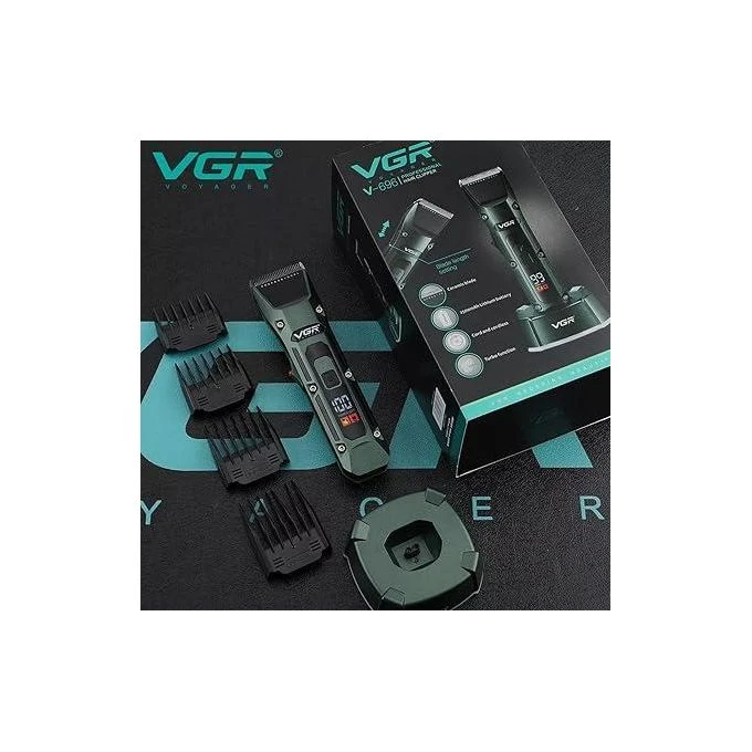VGR ماكينة حلاقة شعر احترافية سلكية ولاسلكية V-696 مع قاعدة شحن، وقت التشغيل: 300 دقيقة (اخضر)
