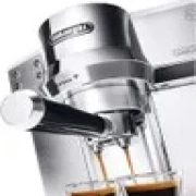 ماكينة تحضير القهوة الاسبريسو و الكابوتشينو ديلونجي بالضغط 1450 وات، فضي - EC 850.M