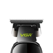 ماكينة حلاقة الشعر الاحترافية VGR V-185 للرجال بشفرات من السيراميك والفولاذ المقاوم للصدأ، محرك 7000 دورة في الدقيقة، قابلة لإعادة الشحن عبر USB
