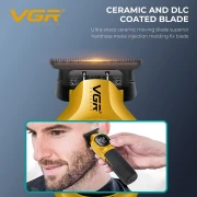 VGR ماكينة تشذيب الشعر ماكينة قص الشعر عالية الجودة   ماكينة قص الشعر القابلة لإعادة الشحن  V-886T