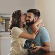 ماكينة حلاقة  احترافية V-374 من في جي ار مع قابلة للشحن مع كابل USB (اسود)