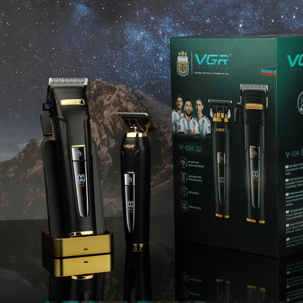 مجموعة ماكينة حلاقة الشعر الاحترافية VGR 694 S2، مجموعة ماكينة حلاقة شعر لاسلكية للرجال مع قاعدة شحن مغناطيسية، طقم ماكينة حلاقة شعر للرجال بشفرات سيراميك وشاشة LED لون اسود
