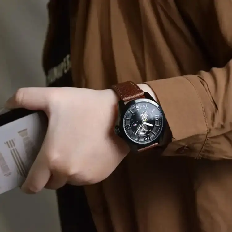 ساعة تومي هيلفيغر للرجال 1791280