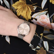 ساعة تومي هيلفيغر للنساء 1782151