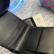 محفظة كالفن كلاين رجالي اسود قابلة للطي