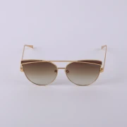 نظارة شمسية عين القطة بعدسات عسلي متدرجة اللون واطار ذهبي - من Tiffany & Co للنساء - عسلي × ذهبي