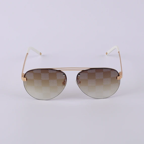 نظارة شمسية بعدسات مطبوعة بشعار الماركة - من Louis Vuttion  للنساء - بني × ذهبي