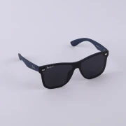 نظارة شمسية مستقطبة من راي بان للرجال - أسود