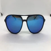 نظارة شمسية - من تصميم بورش - بإطاراسود بولي كاربونات - وعدسات زرقاء - وزراع معدن سوداء - للرجال