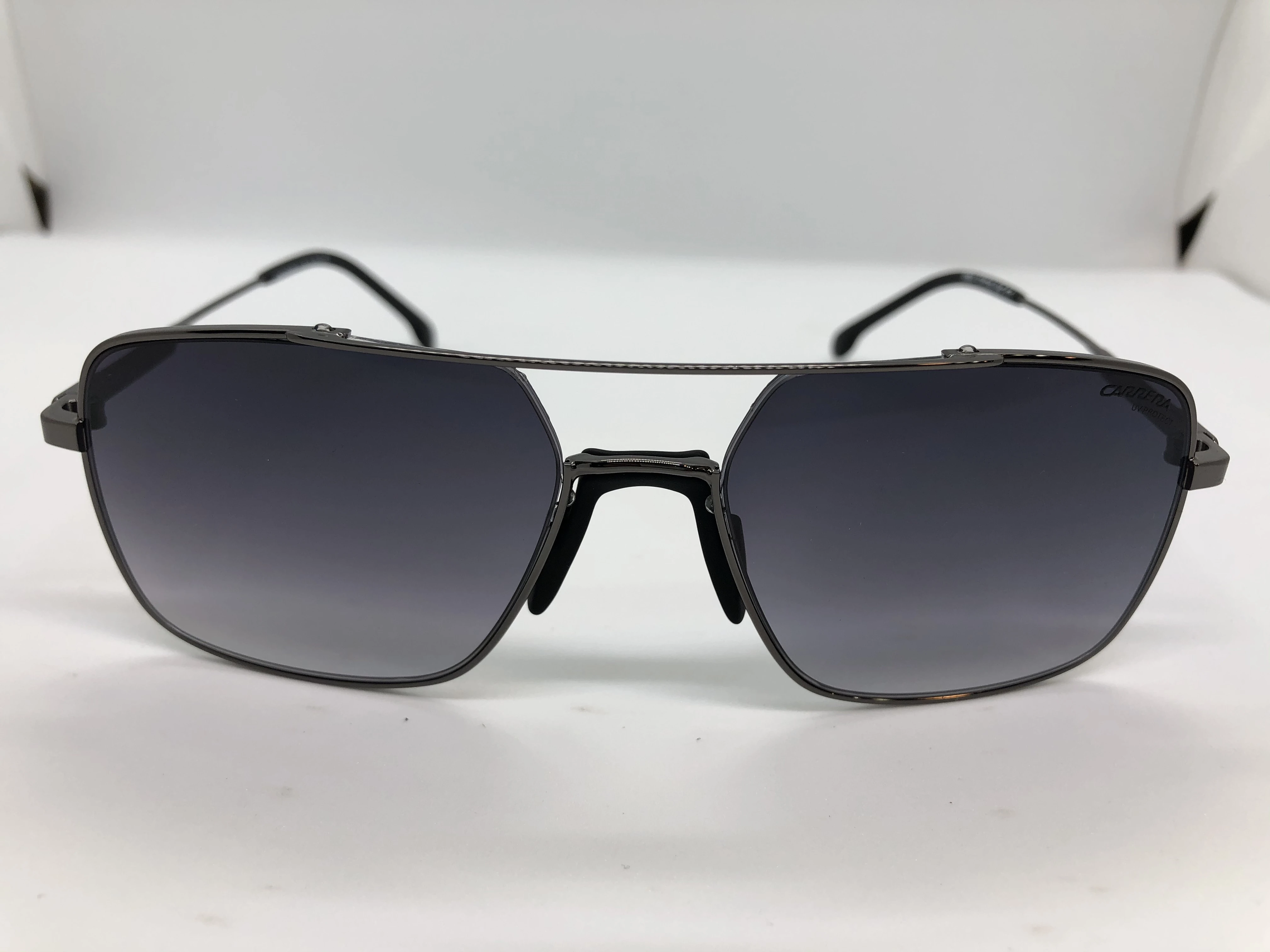 Sunglasses - from Carrera - with a black metal frame - black gradient lenses - and a black metal arm - with a brand logo - for men