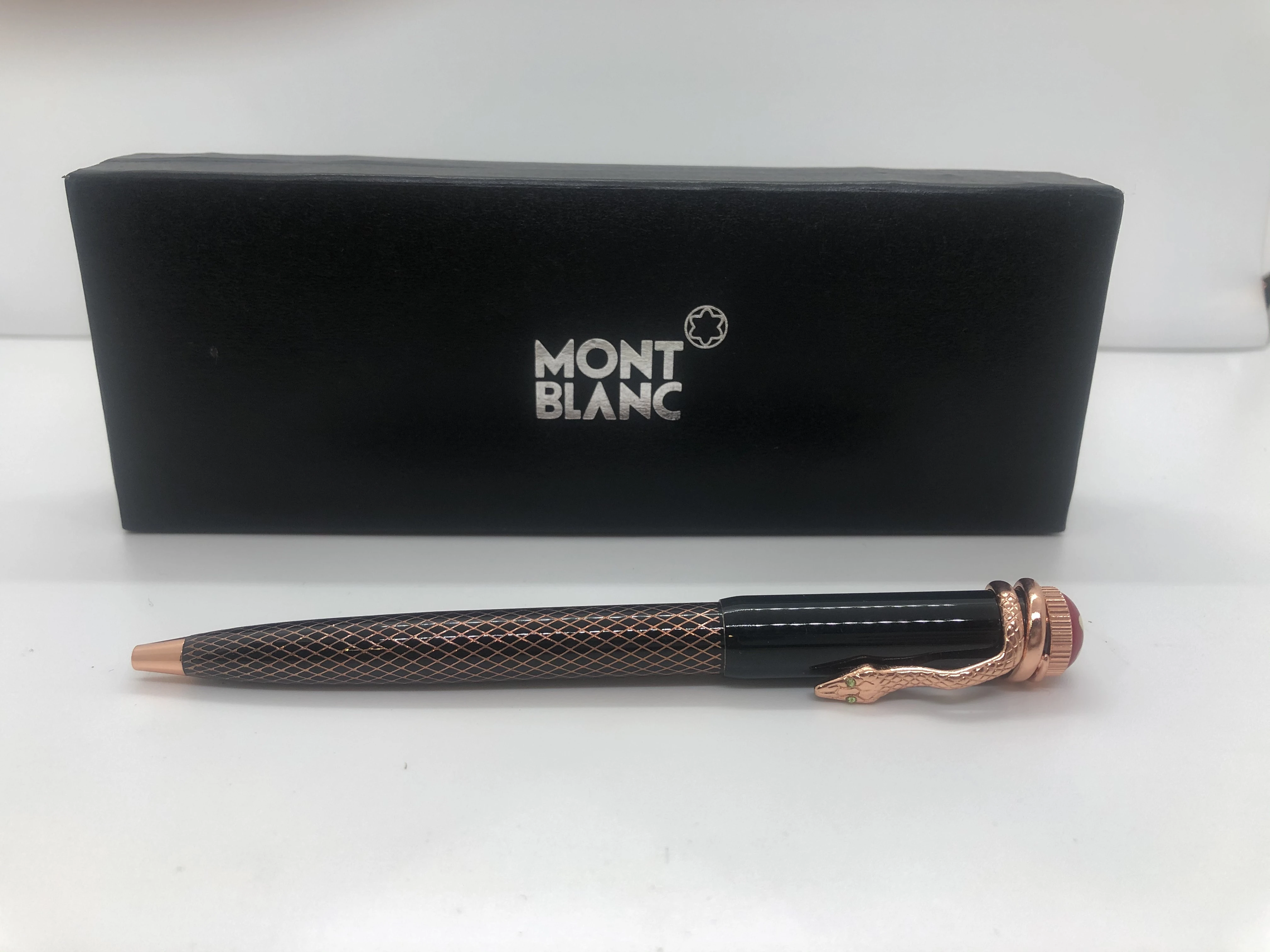 Mont Blanc pen black * Rosegold - with embossed touches - with the star brand logo above