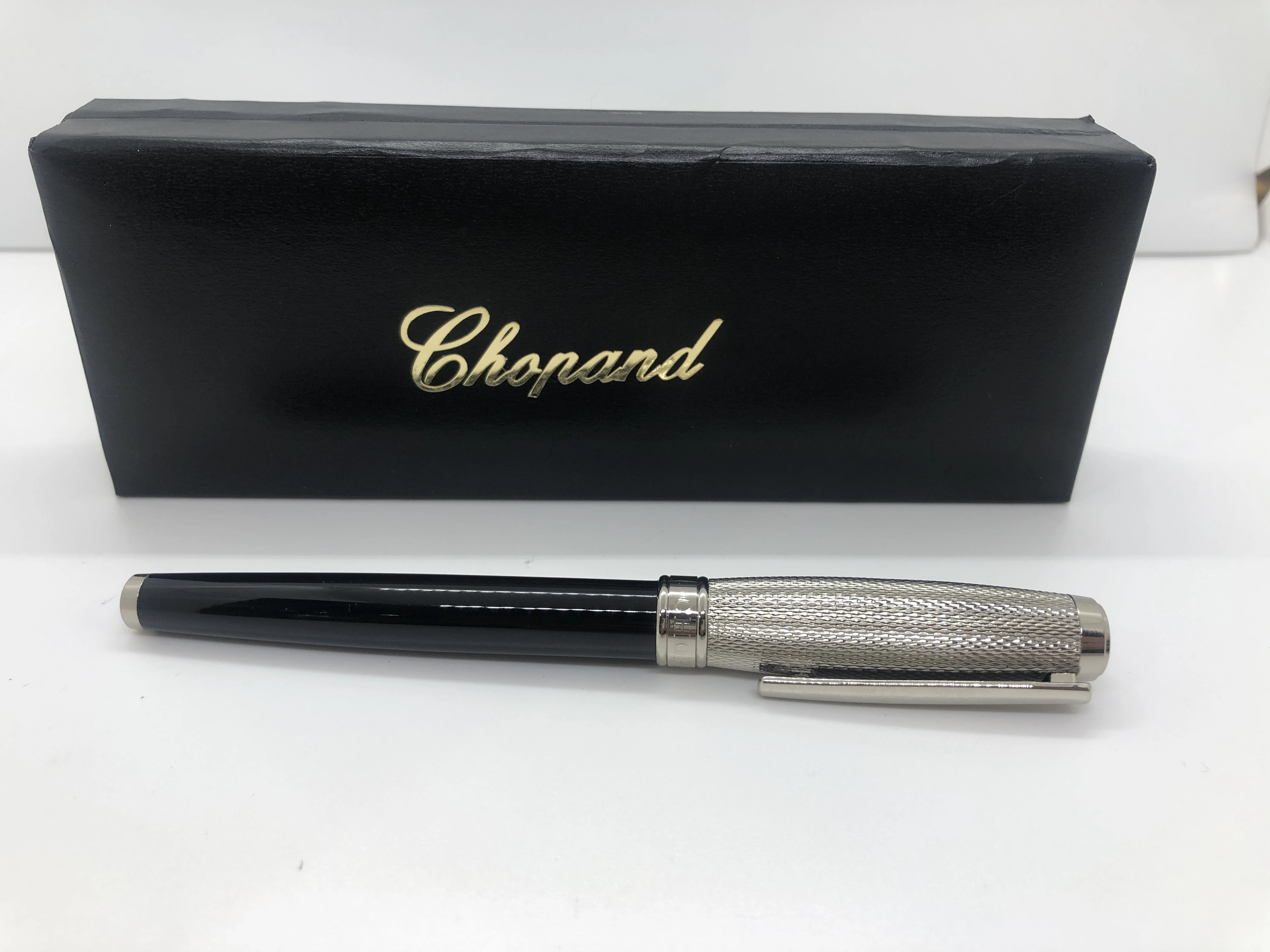 Chopard pen silver * black - with engraved touches - with the brand's logo on top and engraved in the rotation